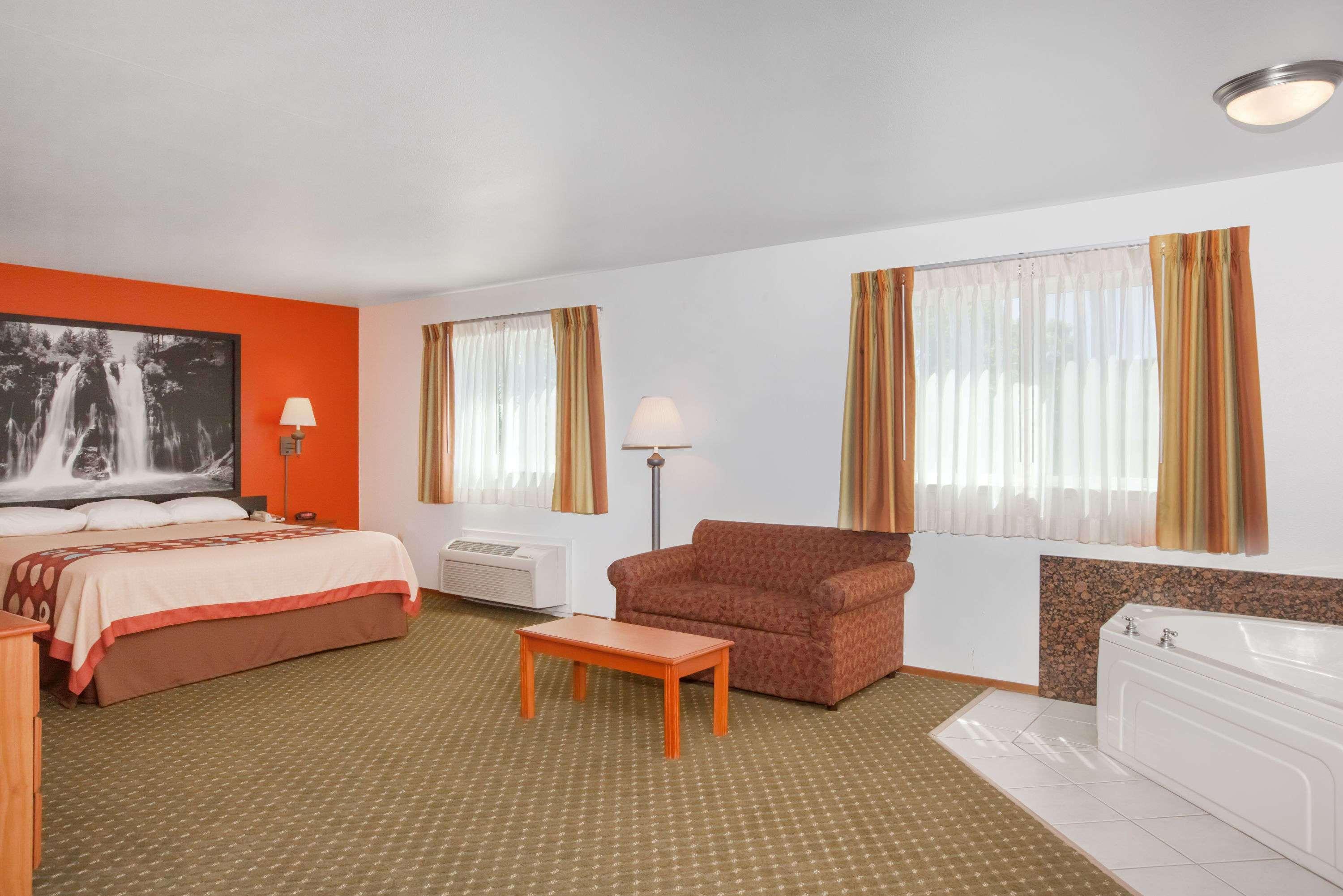 Super 8 By Wyndham Cloverdale Wine Country Luaran gambar