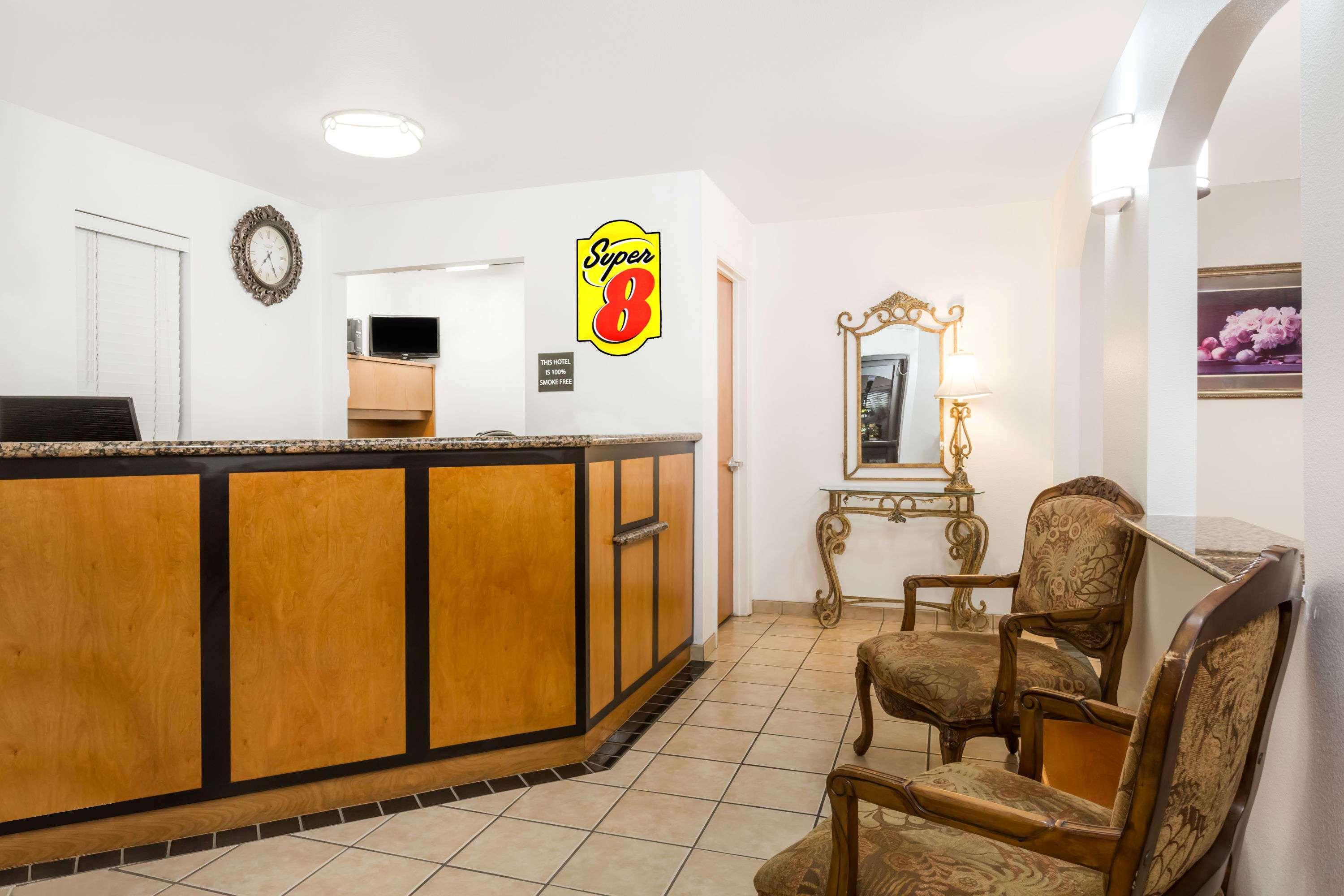 Super 8 By Wyndham Cloverdale Wine Country Luaran gambar