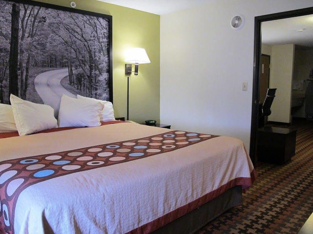 Super 8 By Wyndham Cloverdale Wine Country Luaran gambar